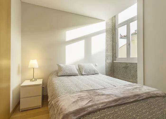 Bright Sao Domingos * فيانا دو كاستيلو