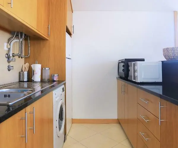 Bright Sao Domingos فيانا دو كاستيلو