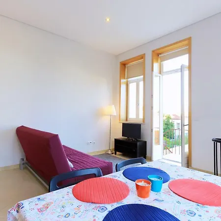 Apartment Bright Sao Domingos *