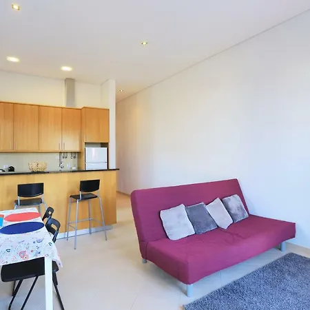 Bright Sao Domingos Apartment