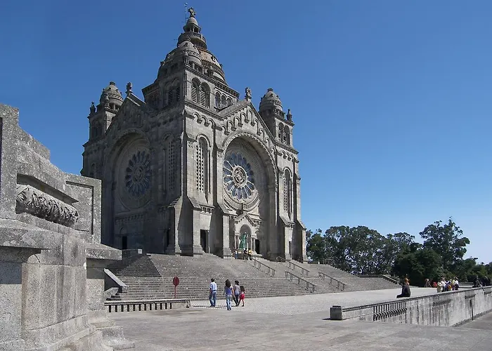 Bright Sao Domingos Viana do Castelo