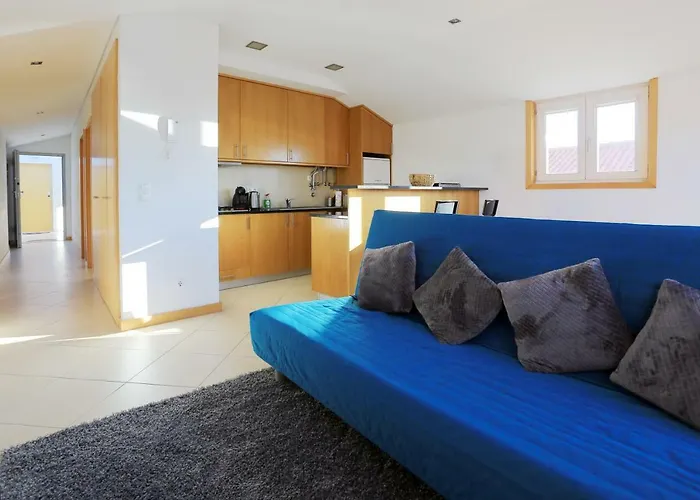 Bright Sao Domingos *