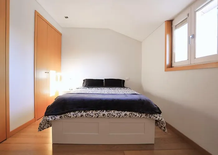 Bright Sao Domingos Апартаменты